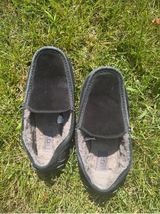 Other - Men’s UGG Black ASCOT Loafers — Size 10 — USED